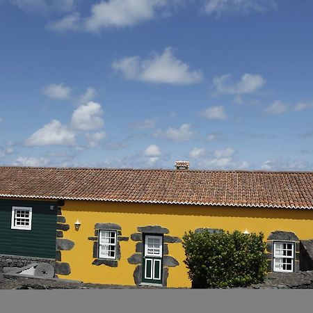 Casa Capelinhos Pensionat Capelo Exteriör bild